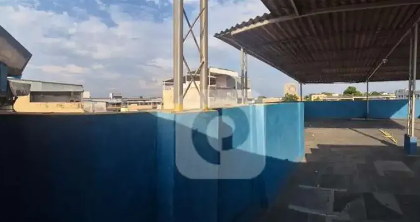 Casa com 4 quartos à venda na Avenida Doutor Luiz Guimarães, Centro, Nova Iguaçu