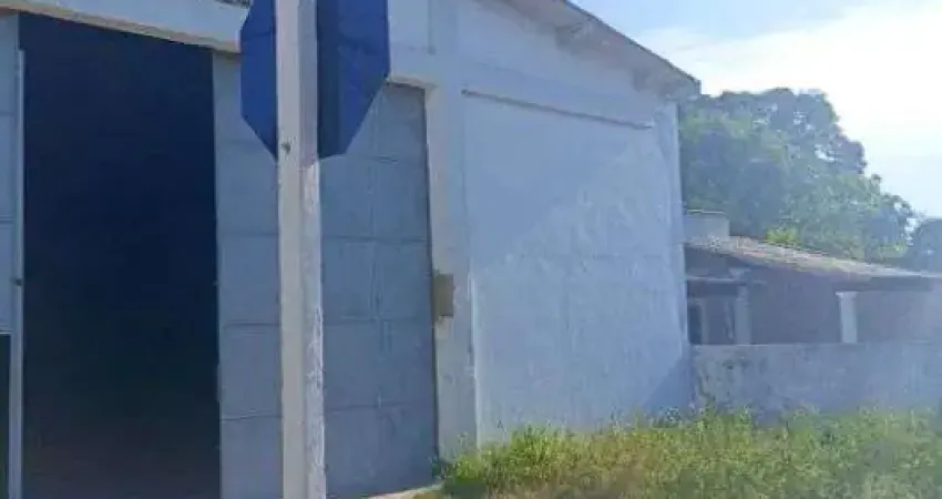 Galpão para alugar, 285 m² por R$ 2.570,00/mês - Clube Engenheiros - Araruama/RJ