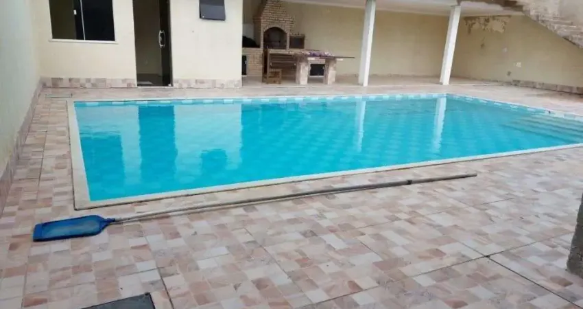 Casa com 6 dormitórios à venda, 124 m² por R$ 450.000 - São Vicente - Araruama/Rio de Janeiro