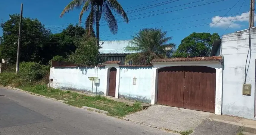 Casa com 3 dormitórios à venda, 140 m² por R$ 220.000,00 - Rio Do Limão - Araruama/RJ