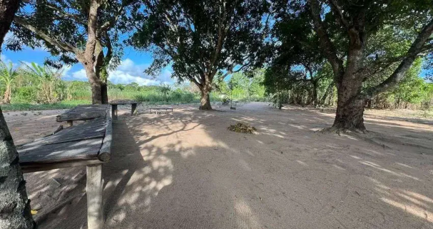 Sítio com 1 dormitório à venda, 22000 m² por R$ 350.000 - Morro Grande - Araruama/RJ