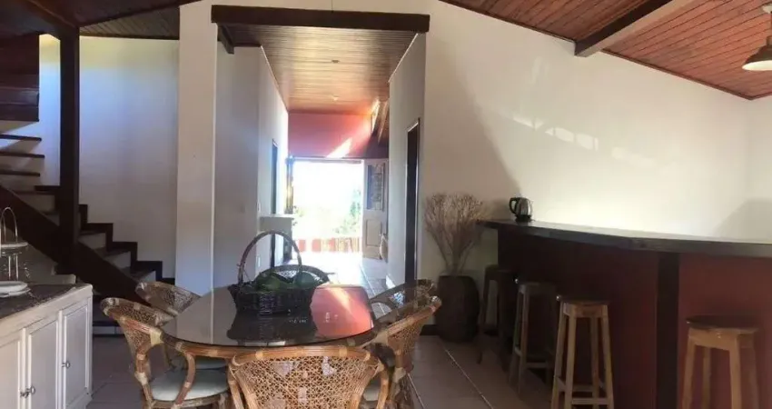 Casa com 3 dormitórios à venda, 215 m² por R$ 890.000 - Arpoador da Rasa - Armação dos Búzios/RJ