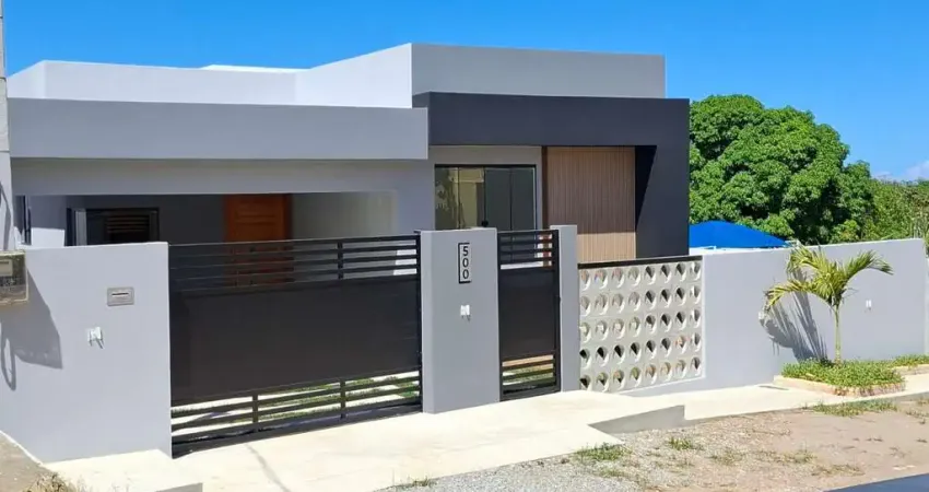 LINDA CASA INDEPENDENTE LINEAR - 3 QUARTOS - BALNEÁRIO SÃO PEDRO - SÃO PEDRO DA ALDEIA/RJ