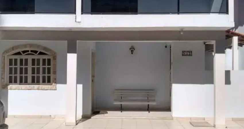 CASA DUPLEX EM CONDOMÍNIO - TOTALMNTE REFORMADA - SEM TAXA CONDOMINIAL, - JARDIM CAIÇARA - CABO FRIO/RJ