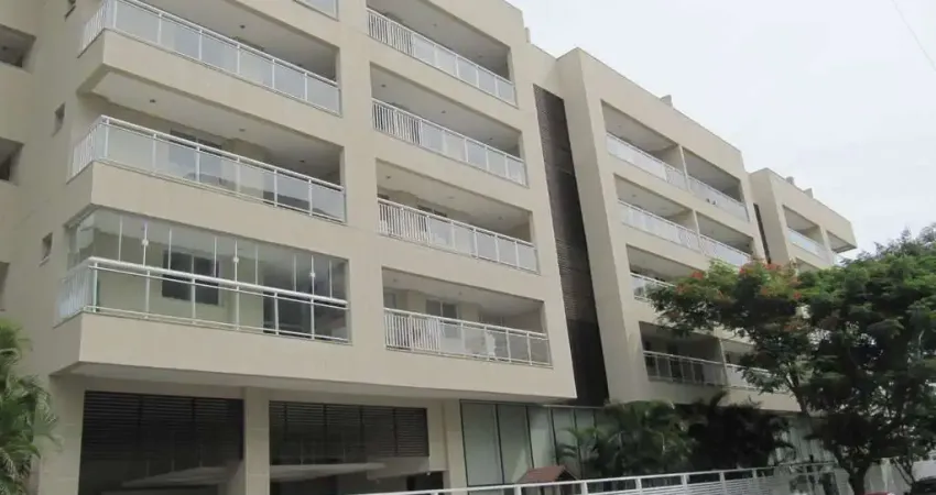 Apartamento com 2 dormitórios à venda, 70 m² por R$ 520.000,00 - Braga - Cabo Frio/RJ