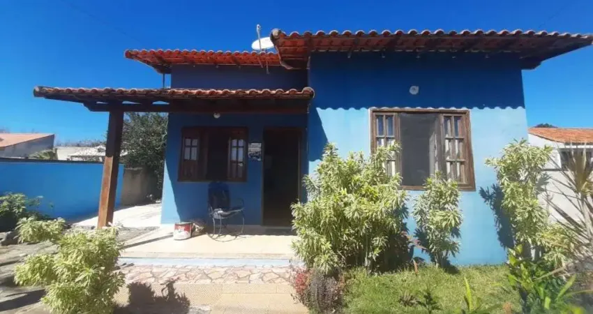 Casa com 4 dormitórios à venda, 150 m² por R$ 250.000,00 - Fazendinha - Araruama/RJ