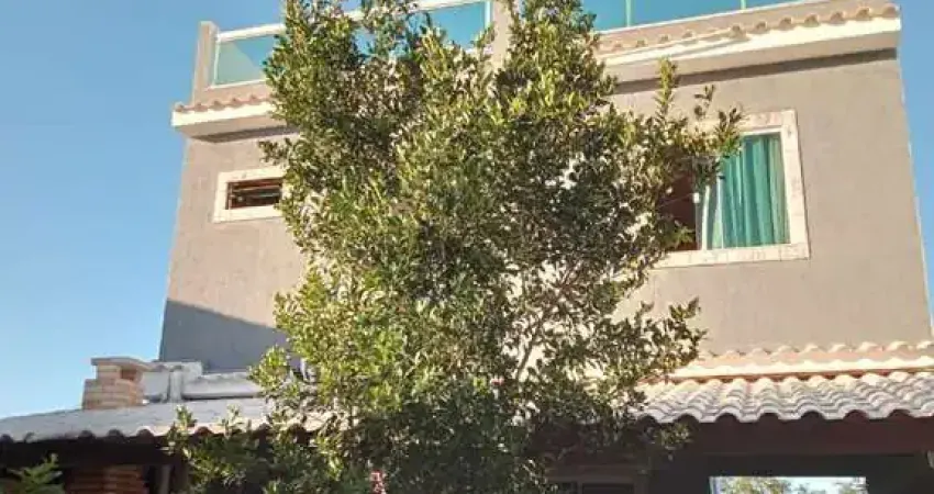 Casa com 3 dormitórios à venda, 146 m² por R$ 600.000,00 - Figueira - Arraial do Cabo/RJ