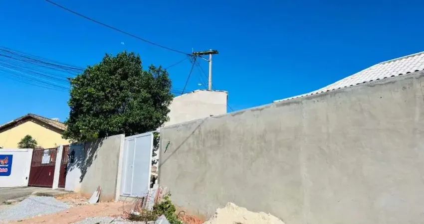 Casa com 2 dormitórios à venda, 75 m² por R$ 265.000,00 - Viaduto - Araruama/RJ