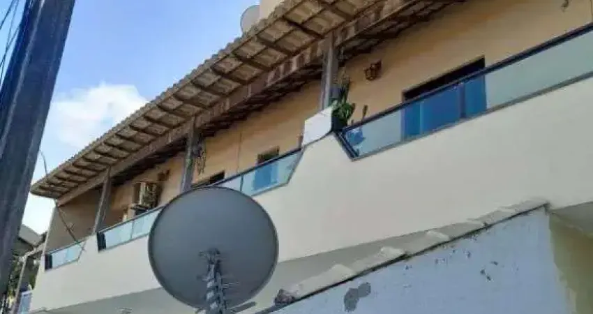 Casa com 3 dormitórios à venda, 150 m² por R$ 380.000,00 - Centro - Araruama/RJ