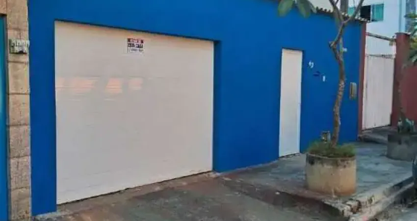 Casa com 7 dormitórios à venda, 231 m² por R$ 850.000,00 - Centro - Cabo Frio/RJ