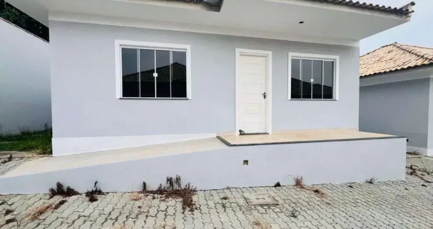 Casa com 2 dormitórios à venda, 68 m² por R$ 235.000,00 - Praia Do Hospicio - Araruama/RJ