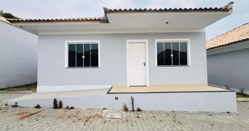 Casa com 2 dormitórios à venda, 68 m² por R$ 235.000,00 - Praia Do Hospicio - Araruama/RJ