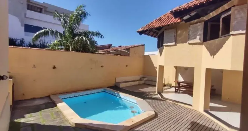 Casa duplex com 3 quartos à venda por r$ 1.200.000,00 - colinas - são pedro da aldeia/rj