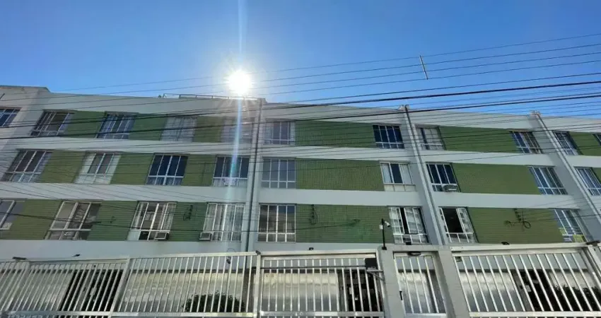 Apartamento com 2 dormitórios à venda, 80 m² por R$ 500.000,00 - Passagem - Cabo Frio/RJ