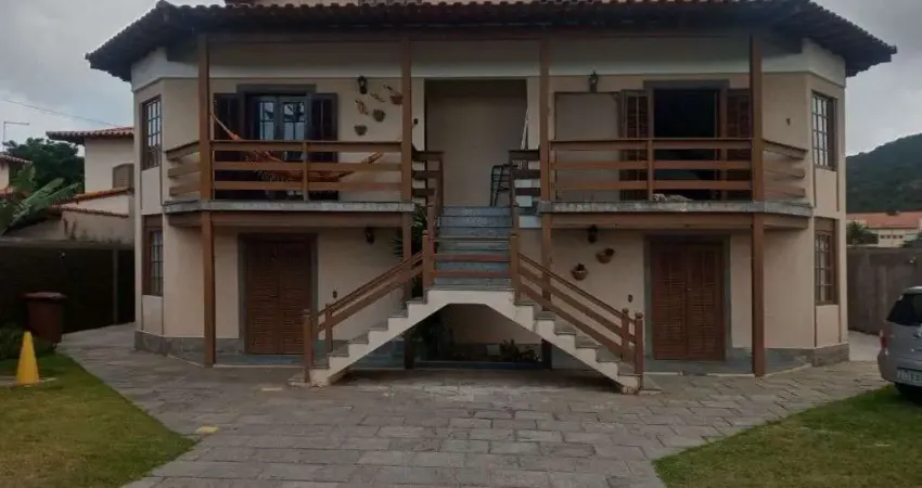 Apartamento com 3 dormitórios à venda, 90 m² por R$ 750.000,00 - Gamboa - Cabo Frio/RJ