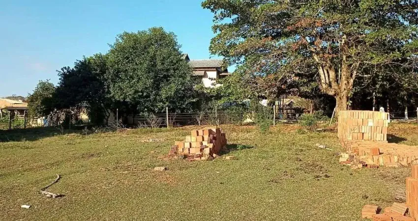 Terreno à venda, 4000 m² por R$ 500.000,00 - Clube dos Engenheiros - Araruama/RJ