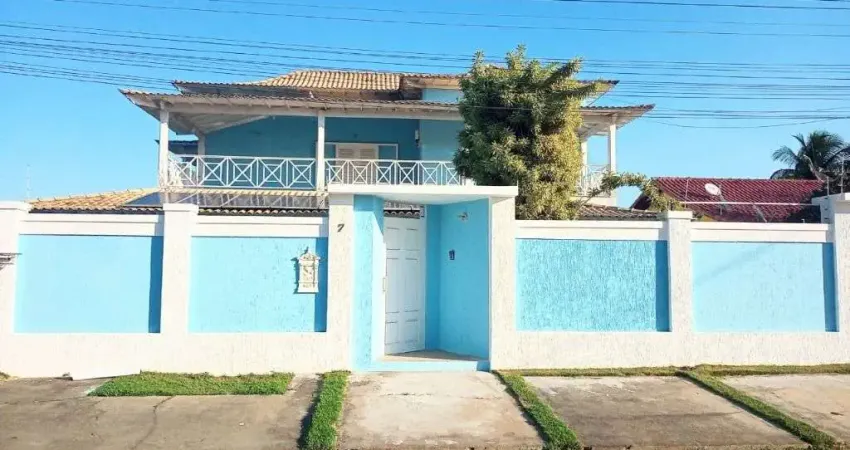 Casa com 3 dormitórios à venda, 450 m² por R$ 1.500.000,00 - Areal - Araruama/RJ