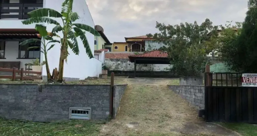 Terreno à venda, 360 m² por R$ 450.000,00 - Pontinha - Araruama/RJ