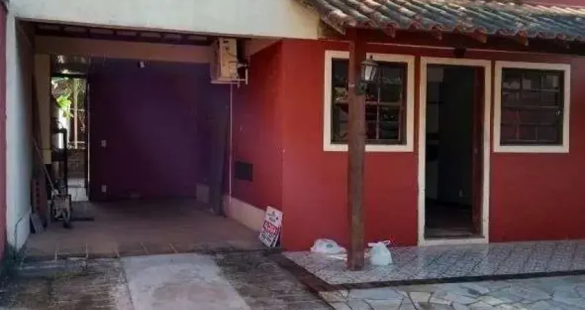 Casa com 3 dormitórios à venda, 138 m² por R$ 740.000,00 - Serra Grande - Niterói/RJ