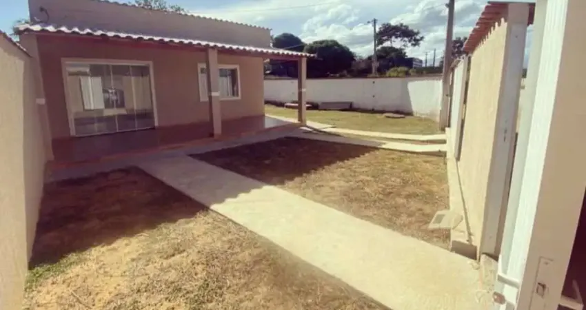 Casa com 2 dormitórios à venda, 100 m² por R$ 250.000,00 - Fonte Limpa - Araruama/RJ