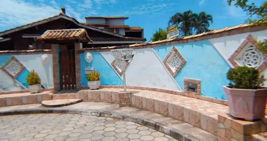 Casa com 4 dormitórios à venda, 180 m² por R$ 400.000,00 - Ponte dos Leites - Araruama/RJ