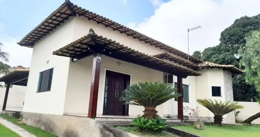 Casa com 3 dormitórios à venda, 260 m² por R$ 730.000,00 - Rio Do Limão - Araruama/RJ