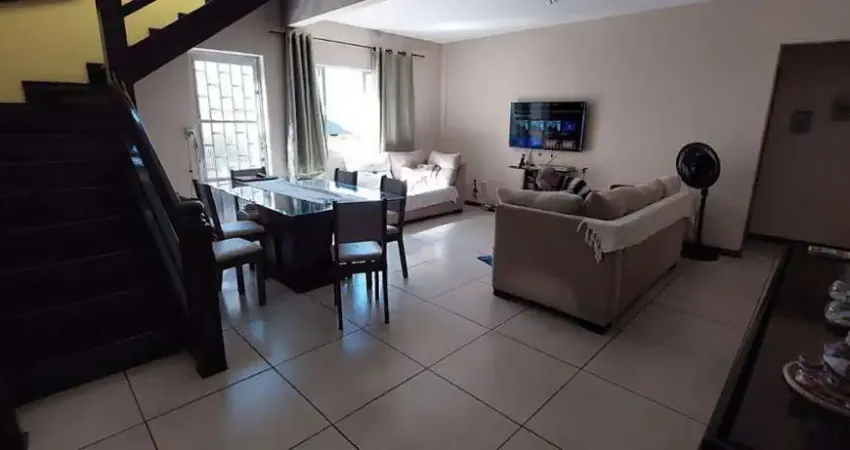 Cobertura com 3 dormitórios à venda, 629 m² por R$ 750.000,00 - Jardim Flamboyant - Cabo Frio/RJ