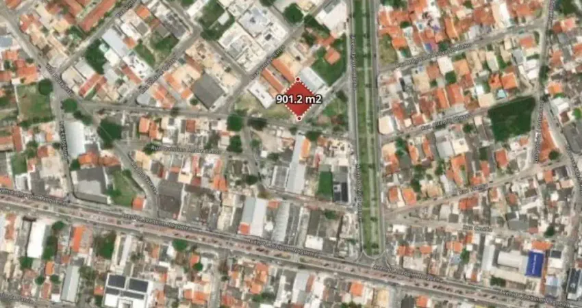 Terreno à venda, 900 m² por R$ 1.800.000,00 - Parque Burle - Cabo Frio/RJ