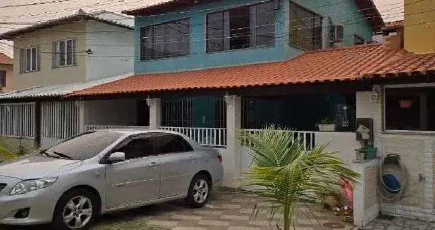 Casa com 4 dormitórios à venda, 190 m² por R$ 720.000,00 - Braga - Cabo Frio/RJ