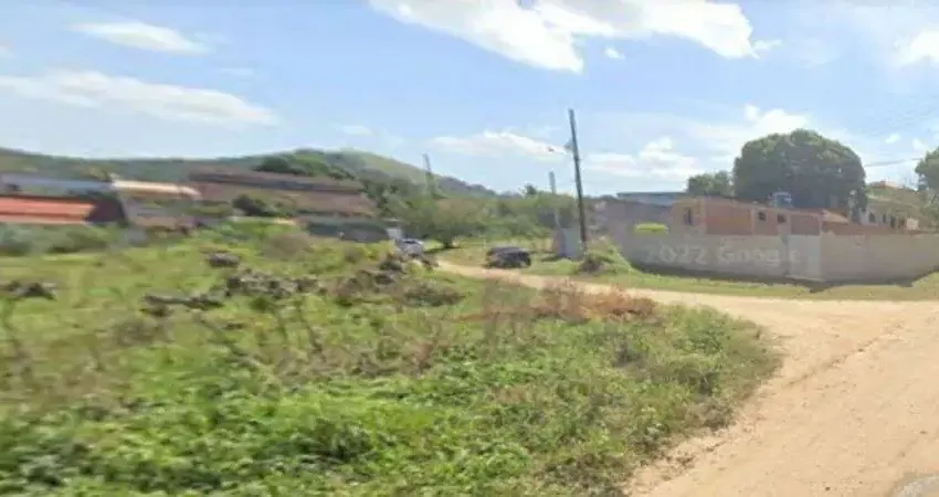 Terreno à venda, 125 m² por R$ 60.000 - Três Vendas - Araruama/RJ