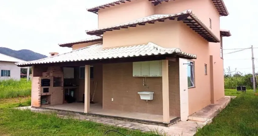 Casa à venda, 132 m² por R$ 360.000,00 - Jaconé - Saquarema/RJ