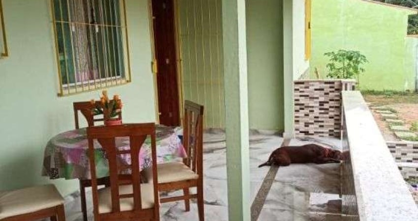 Casa com 2 dormitórios à venda, 100 m² por R$ 280.000,00 - Coqueiral - Araruama/RJ