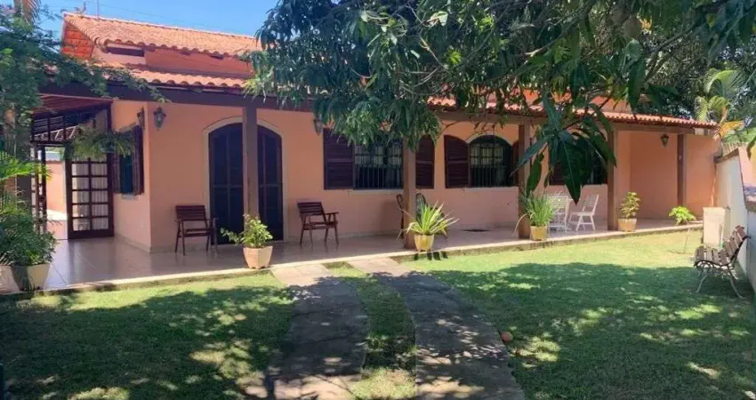 Casa com 4 dormitórios, 168 m² - venda por R$ 380.000,00 ou aluguel por R$ 3.053,49/mês - Ponte dos Leites - Araruama/RJ