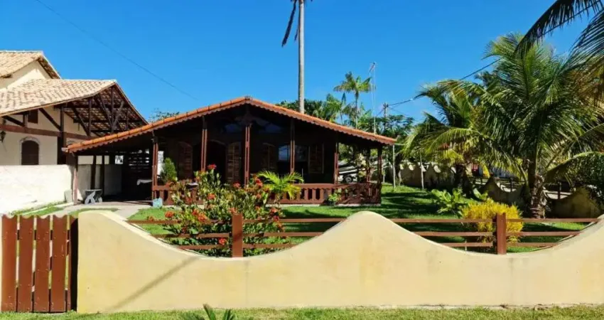Casa com 3 dormitórios à venda, 114 m² por R$ 360.000,00 - Praia Seca - Araruama/RJ