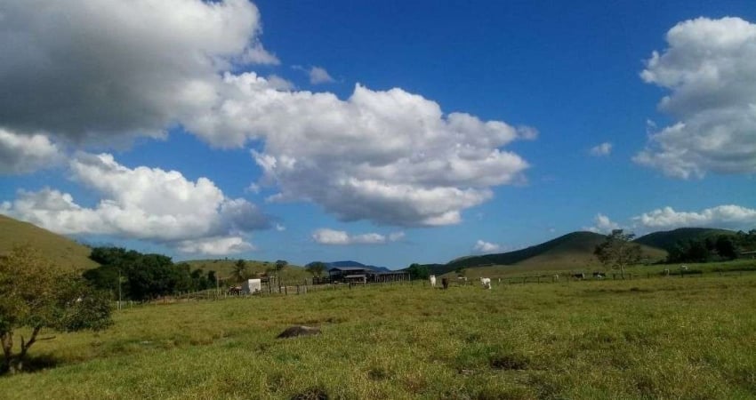 Fazenda à venda, 484000 m² por R$ 2.500.000,00 - Reginópolis - Silva Jardim/RJ