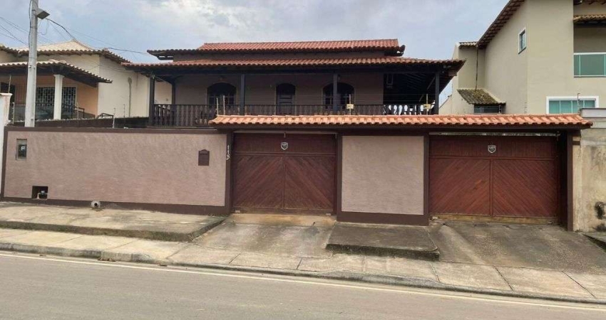 Casa com 3 dormitórios à venda, 250 m² por R$ 650.000,00 - Parque Hotel - Araruama/RJ