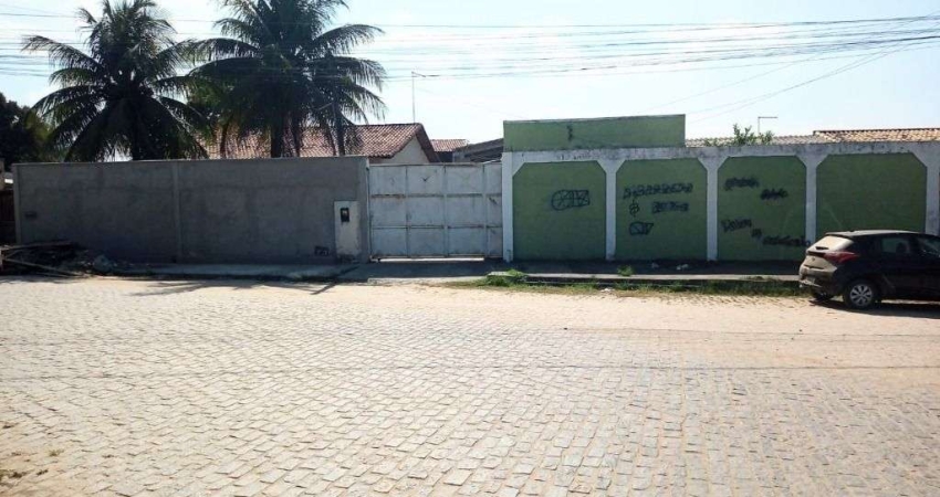 Casa com 3 dormitórios à venda, 420 m² por R$ 1.100.000,00 - Hawai - Araruama/RJ