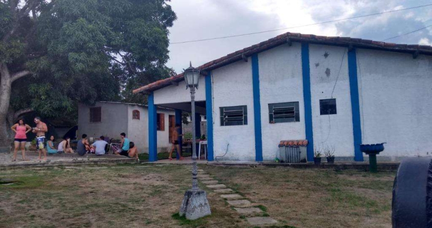 Casa com 12 dormitórios à venda, 1000 m² por R$ 1.500.000,00 - Viaduto - Araruama/RJ