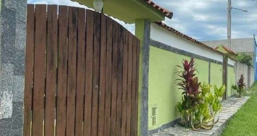 Casa com 3 dormitórios à venda, 200 m² por R$ 300.000,00 - Iguabinha - Araruama/RJ