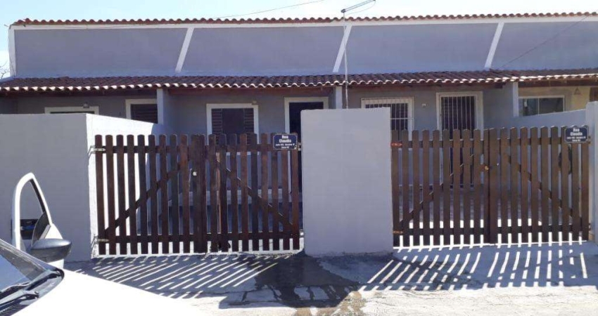 Casa com 1 dormitório à venda, 52 m² por R$ 275.000,00 - Coqueiral - Araruama/RJ