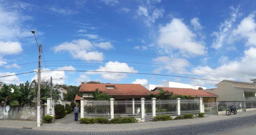 Casa com 3 dormitórios para alugar, 300 m² por R$ 7.000,00/mês - Parque Hotel - Araruama/RJ
