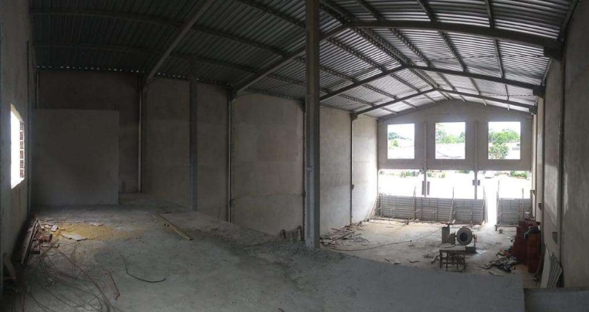 Galpão à venda, 800 m² por R$ 1.500.000,00 - Coqueiral - Araruama/RJ
