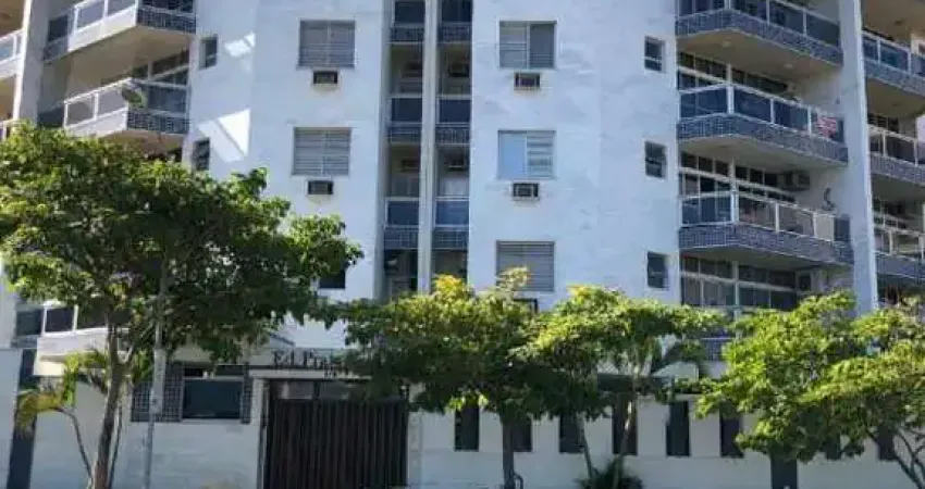 Apartamento à venda, 3 quartos, 1 suíte, 1 vaga, Centro - Cabo Frio/RJ