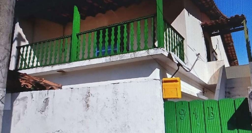 Sobrado à venda, 2 quartos, Praia Grande - Arraial do Cabo/RJ