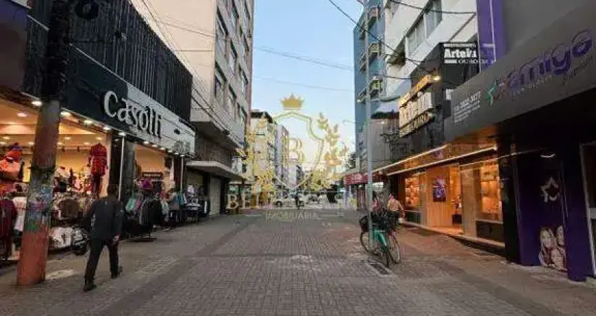 Sobreloja com 158 m² para locação por r$ 6.500,00 - centro - cabo frio/rj