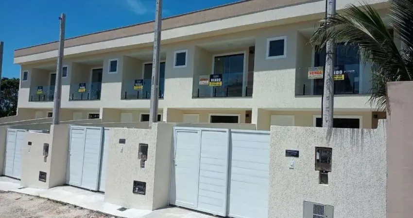 Casa duplex com 2 quartos à venda por r$ 395.000,00 - praça da bandeira - araruama/rj
