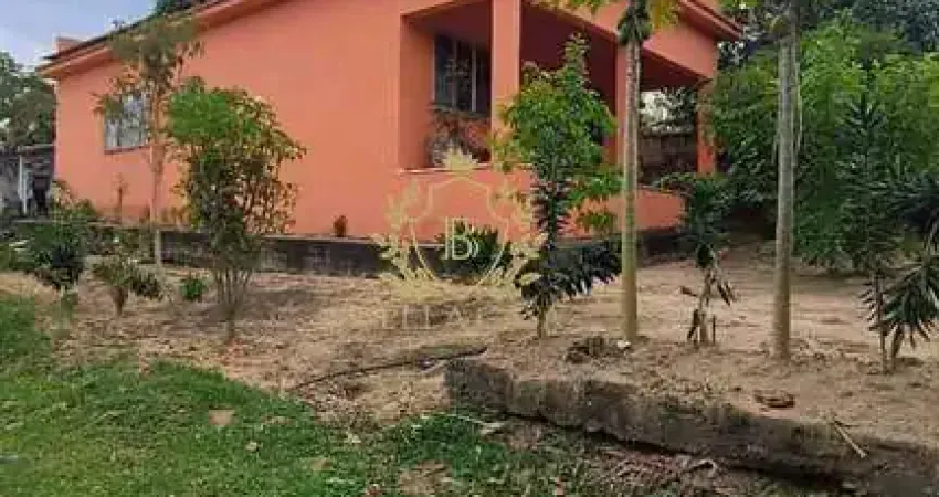 Sítio com 2 casas à venda por r$ 300.000,00 - paracatu - araruama/rj