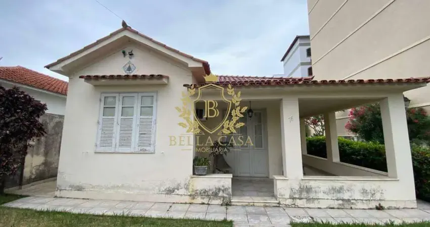 Casa com 3 quartos para locação por r$4.000,00/mês - parque hotel -araruama/rj