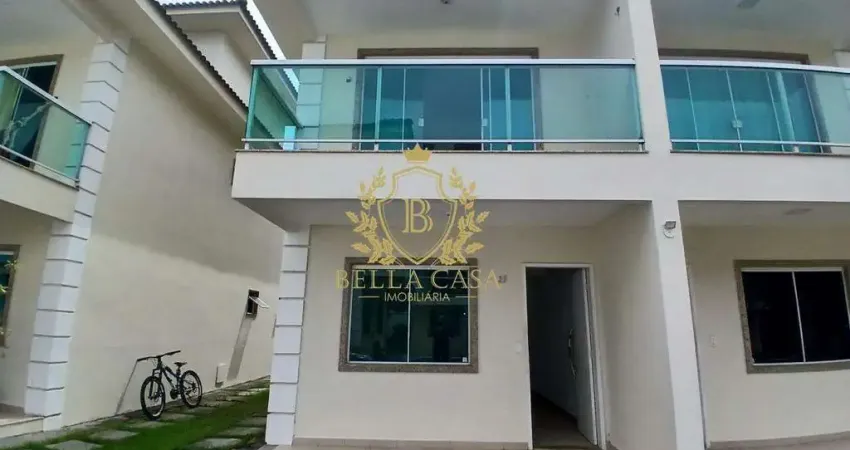 Casa à venda em Cabo Frio (Palmeiras) — 2 dormitórios, 1 suíte, frente, 85 m² com lazer completo