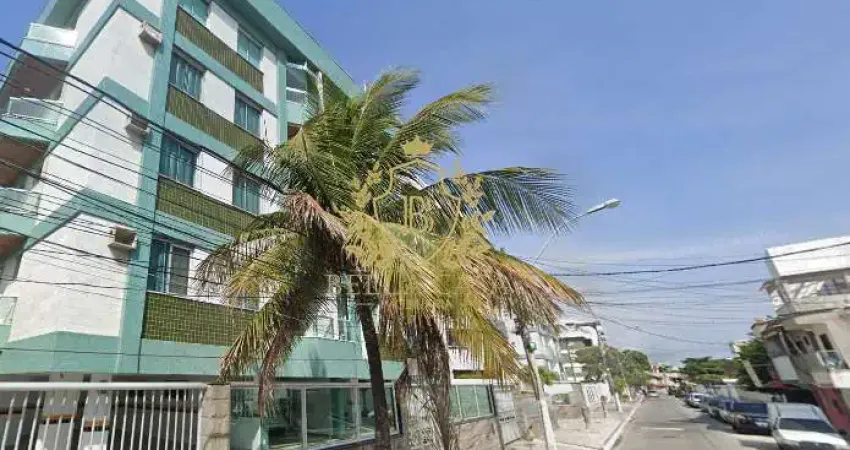Apartamento 3 quartos com dependência, varanda e mobiliado — R$ 850.000,00 — Braga, Cabo Frio/RJ